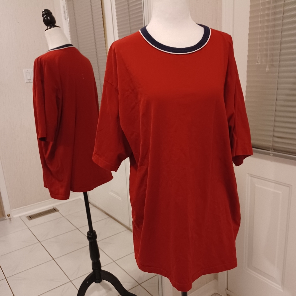 4/$40 Red Tee - Size Large
